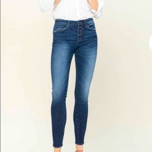 Flying Monkey Beverly - Mid Rise Exposed Button Skinny Jeans